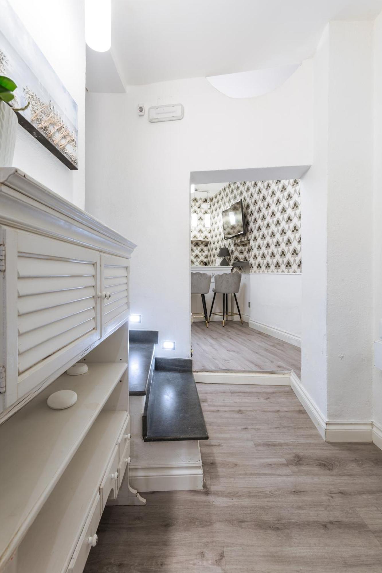 Wellness Hm Wellness Home By Dimorra Naples Luaran gambar