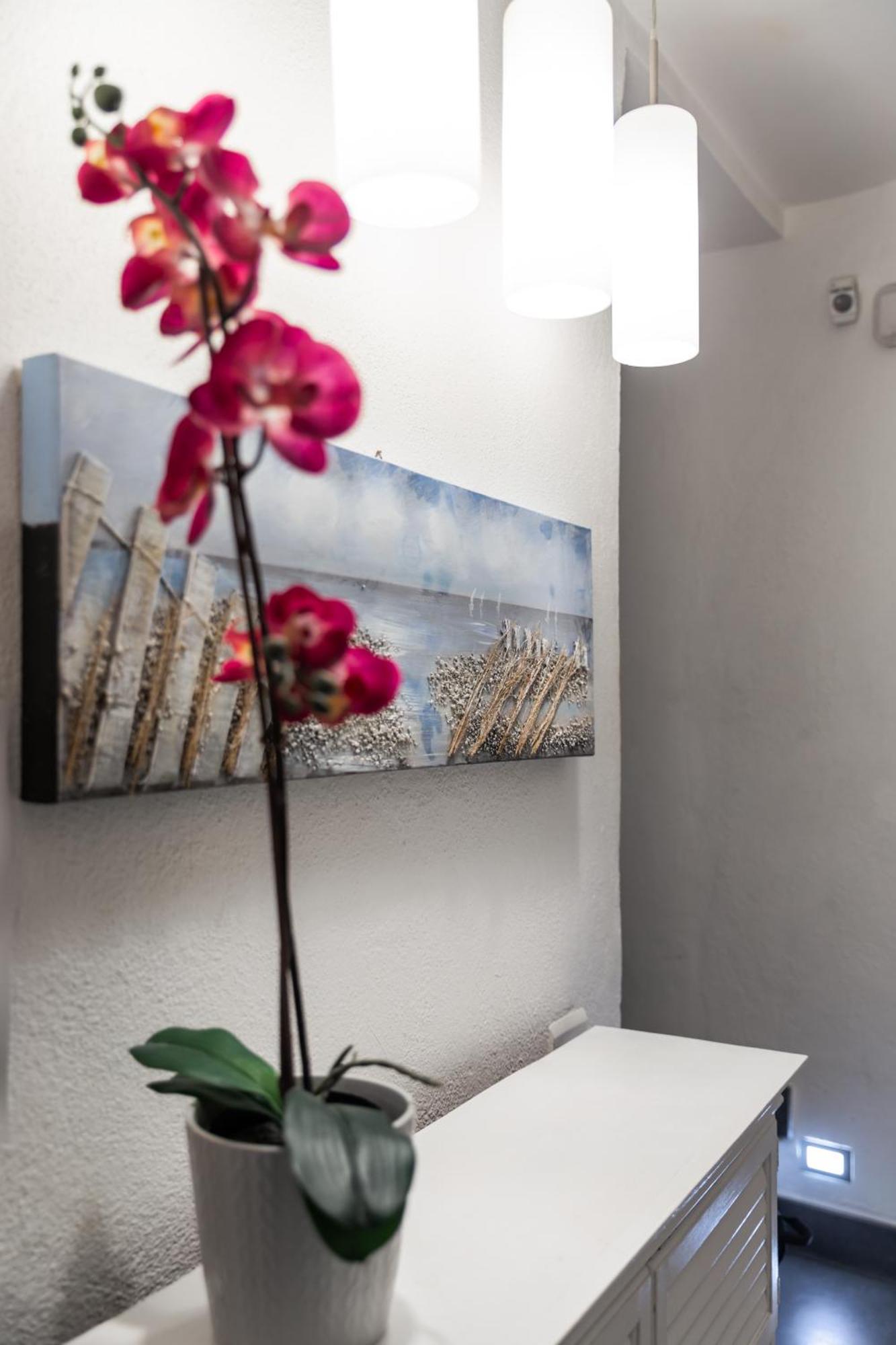 Wellness Hm Wellness Home By Dimorra Naples Luaran gambar