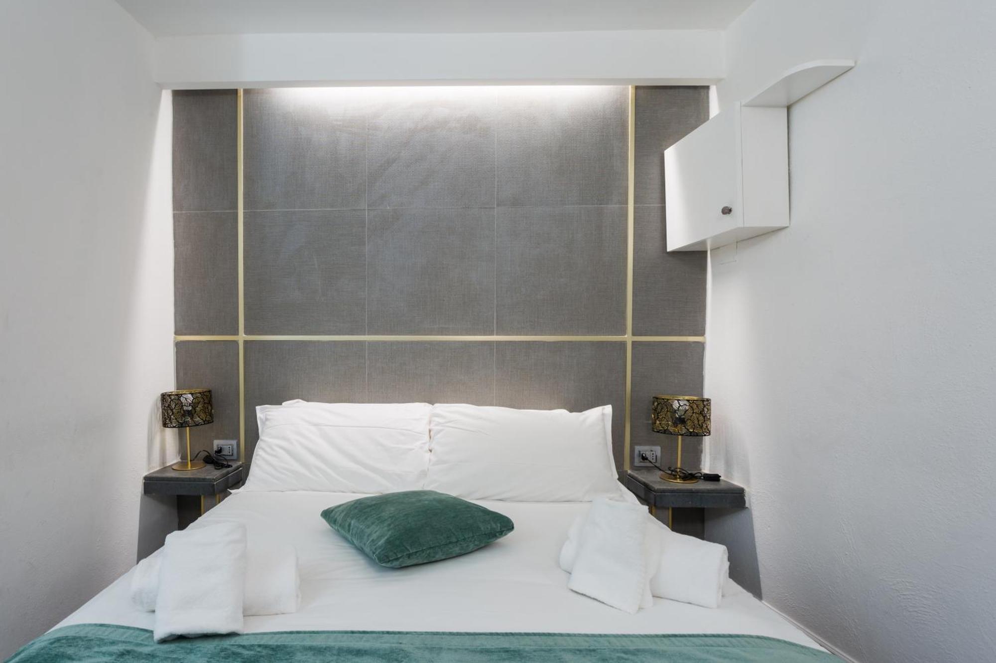 Wellness Hm Wellness Home By Dimorra Naples Luaran gambar
